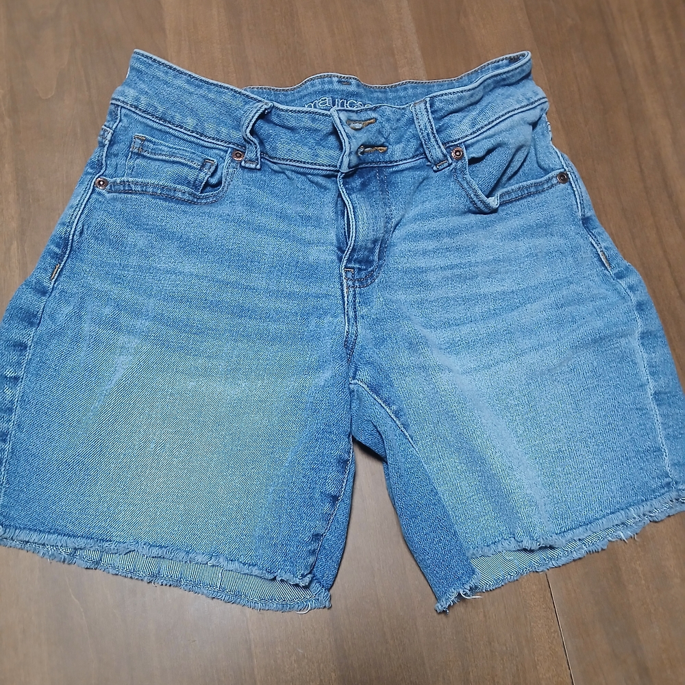 Maurices Light Blue Jean Shorts Womans Size 2